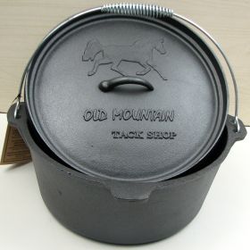 Tack Shop 8 qt Dutch Oven no feet